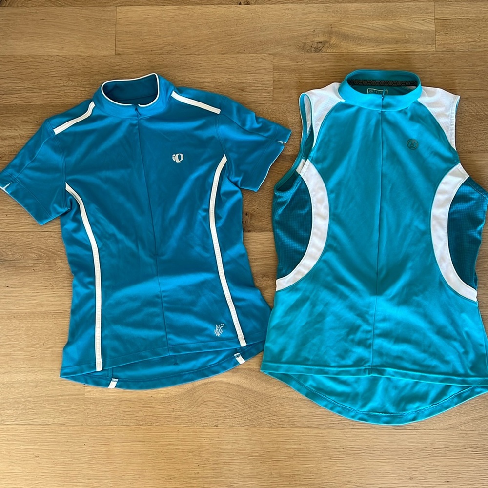 Cycling Spin shirts size small